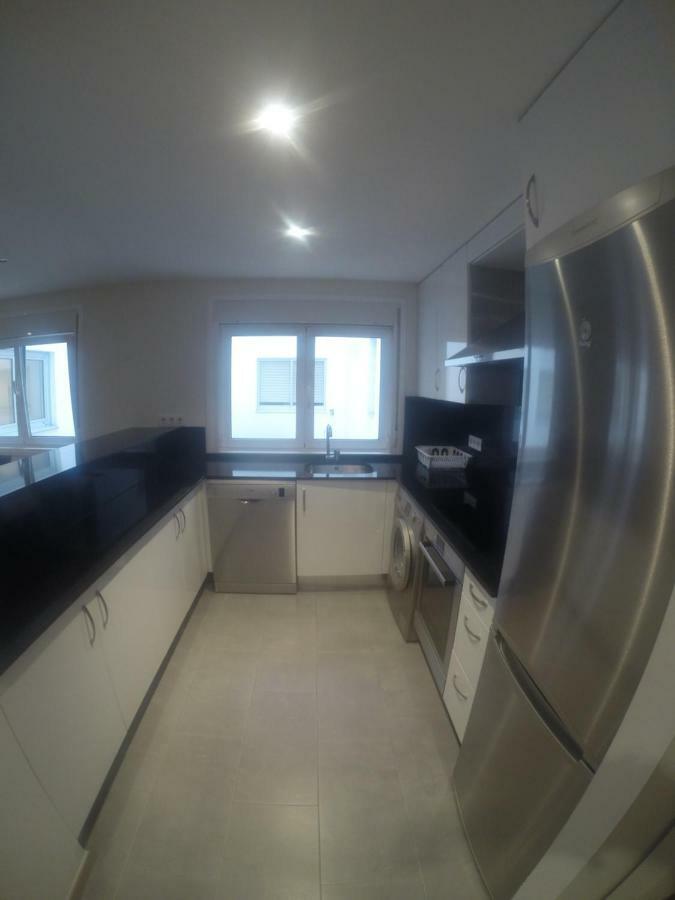 Cerca De Riazor, 3 Habitaciones, Impecable A Coruña Exteriör bild